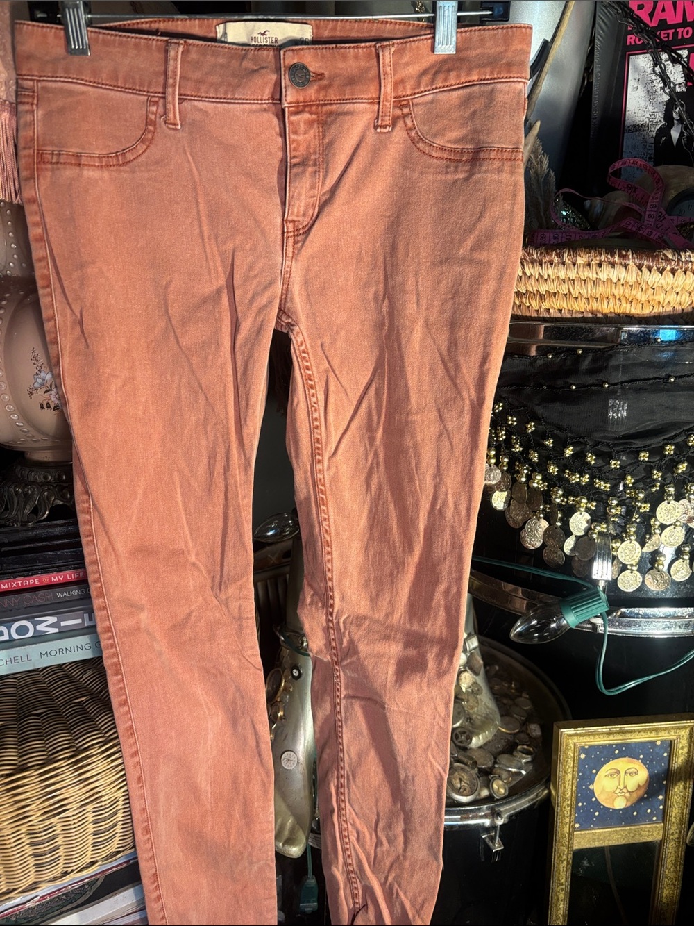 Women’s Rust-Colored Skinny Jeans